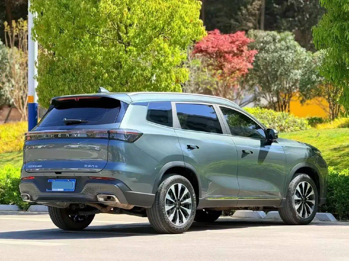 2025 Chery Tiggo 8 Plus 1.6T 197HP L4 7DCT,autocango,china used car exporter,china ev exporter,chinese used car exporter,chinese used ev exporter