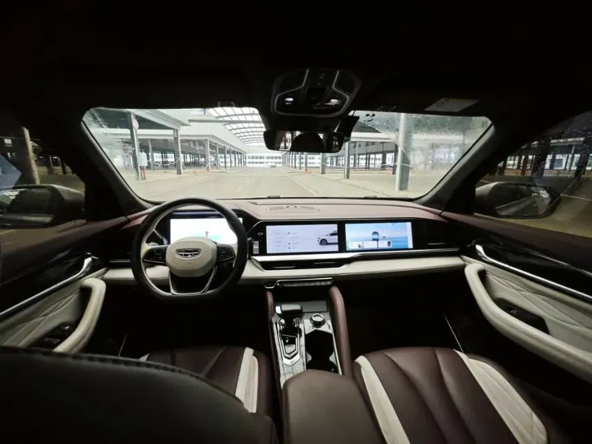 2024 Geely Monjaro 2.0T 238HP L4 8AT,autocango,china used car exporter,china ev exporter,chinese used car exporter,chinese used ev exporter