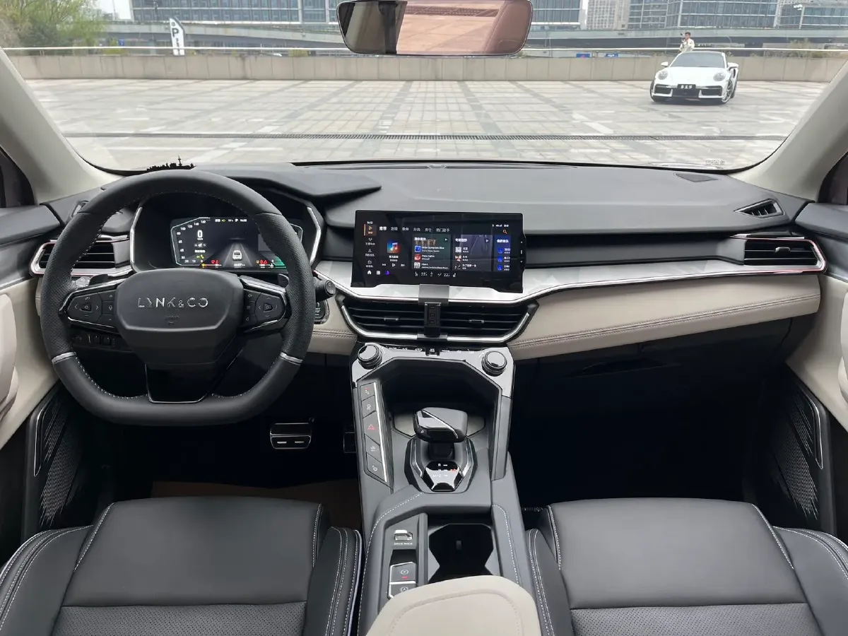 2022 LYNK&CO 02 1.5T 180HP L3 7DCT,autocango,china used car exporter,china ev exporter,chinese used car exporter,chinese used ev exporter