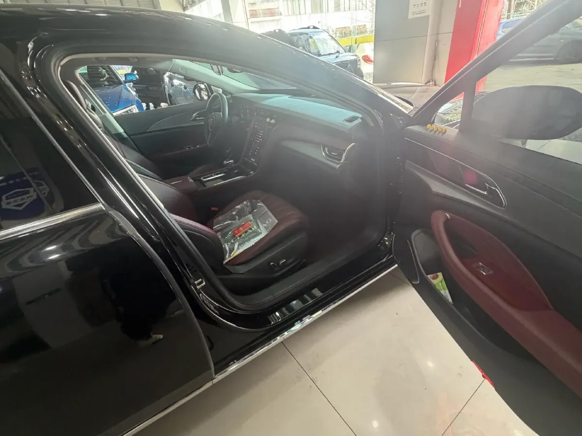 2023 HongQi H5 1.5T 169HP L4 7DCT,autocango,china used car exporter,china ev exporter,chinese used car exporter,chinese used ev exporter