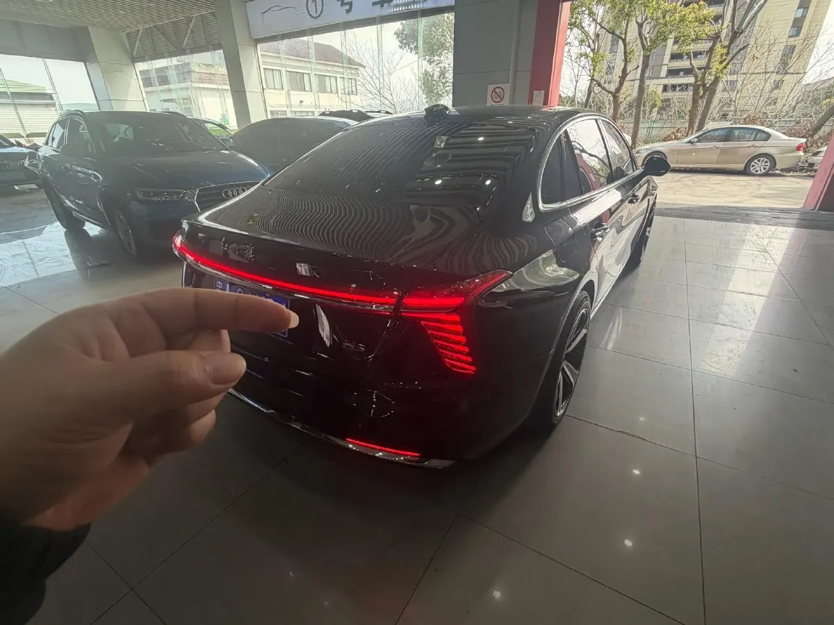 2023 HongQi H5 1.5T 169HP L4 7DCT,autocango,china used car exporter,china ev exporter,chinese used car exporter,chinese used ev exporter