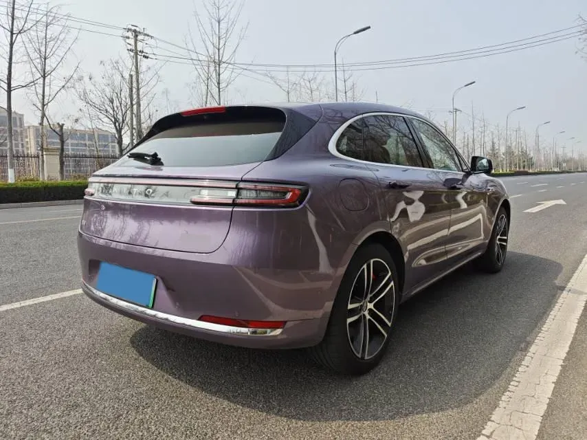 2025 AITO AITO M5 1.5T 152HP L4 REEV 42KWH,autocango,china used car exporter,china ev exporter,chinese used car exporter,chinese used ev exporter