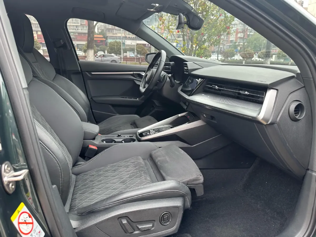 2022 Audi A3 1.4T 150HP L4 7DCT,autocango,china used car exporter,china ev exporter,chinese used car exporter,chinese used ev exporter