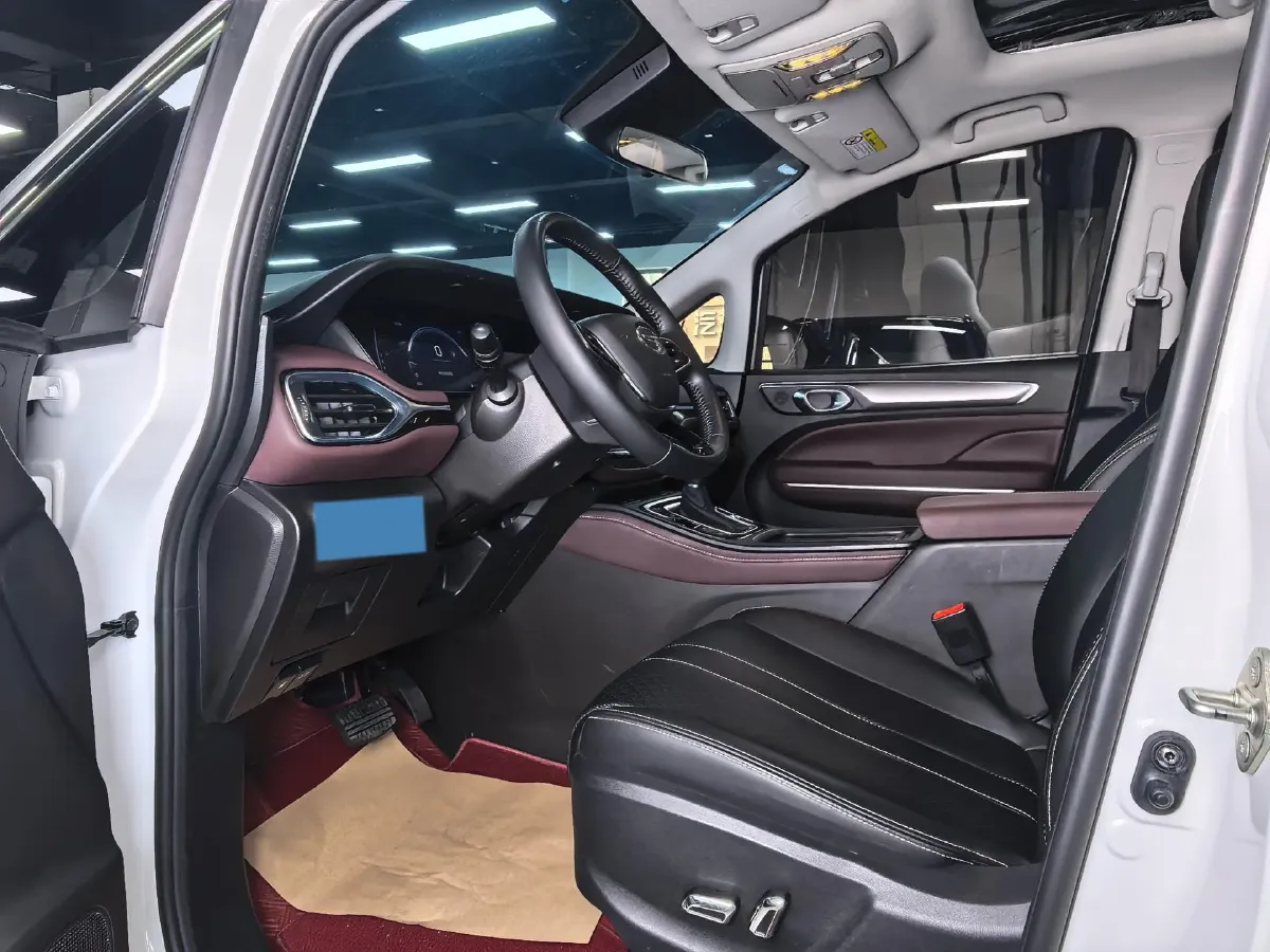 2021 GAC Trumpchi M6 1.5T 169HP L4 7DCT,autocango,china used car exporter,china ev exporter,chinese used car exporter,chinese used ev exporter