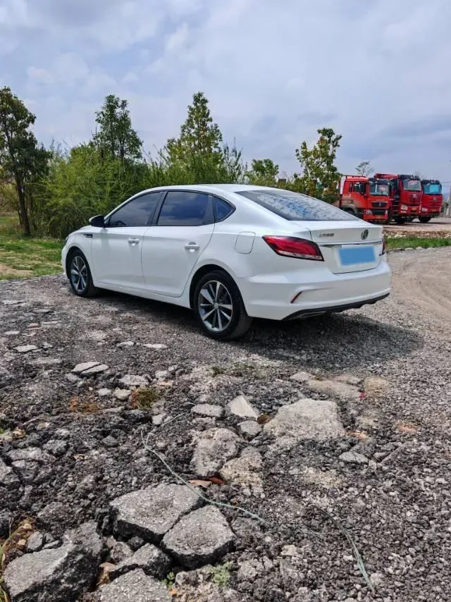 2019 MAXUS D60 1.5T 169HP L4 7DCT,autocango,china used car exporter,china ev exporter,chinese used car exporter,chinese used ev exporter