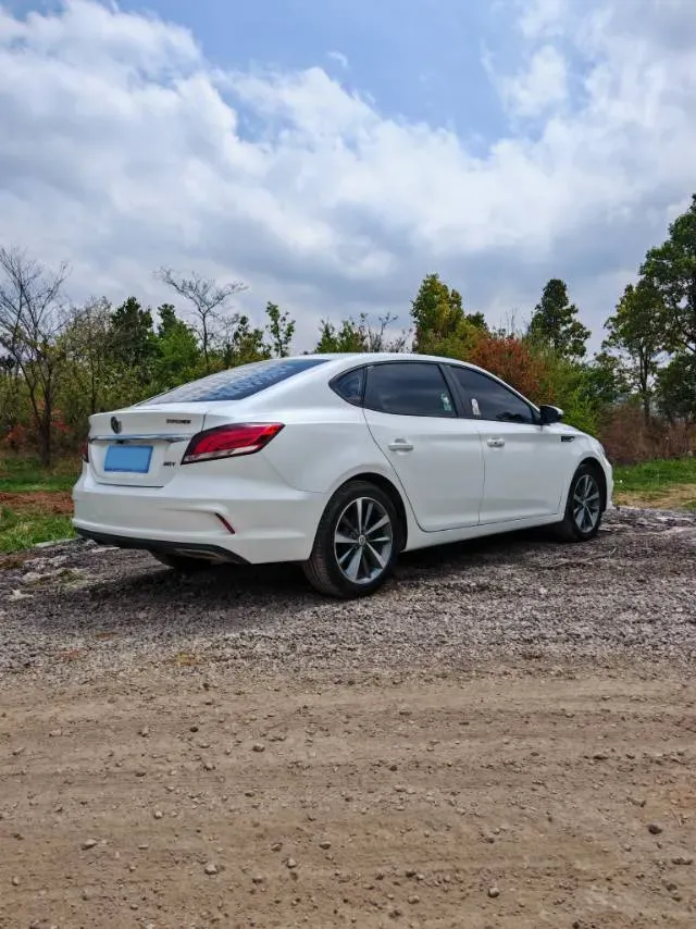 2019 MAXUS D60 1.5T 169HP L4 7DCT,autocango,china used car exporter,china ev exporter,chinese used car exporter,chinese used ev exporter