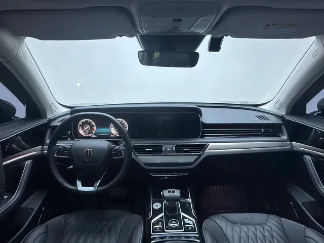 2022 HongQi HS5 2.0T 224HP L4 6AT,autocango,china used car exporter,china ev exporter,chinese used car exporter,chinese used ev exporter