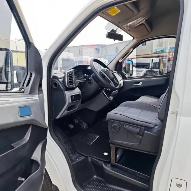 2021 MAXUS XinTu V80 2.0T 139HP L4 6MT,autocango,china used car exporter,china ev exporter,chinese used car exporter,chinese used ev exporter