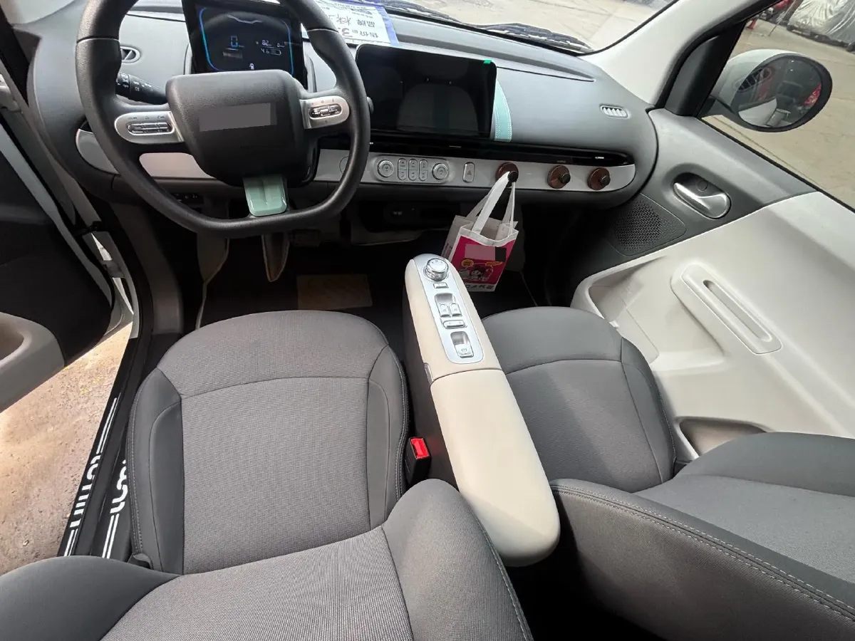 2025 LingBox BOX BEV 19.2KWH,autocango,china used car exporter,china ev exporter,chinese used car exporter,chinese used ev exporter