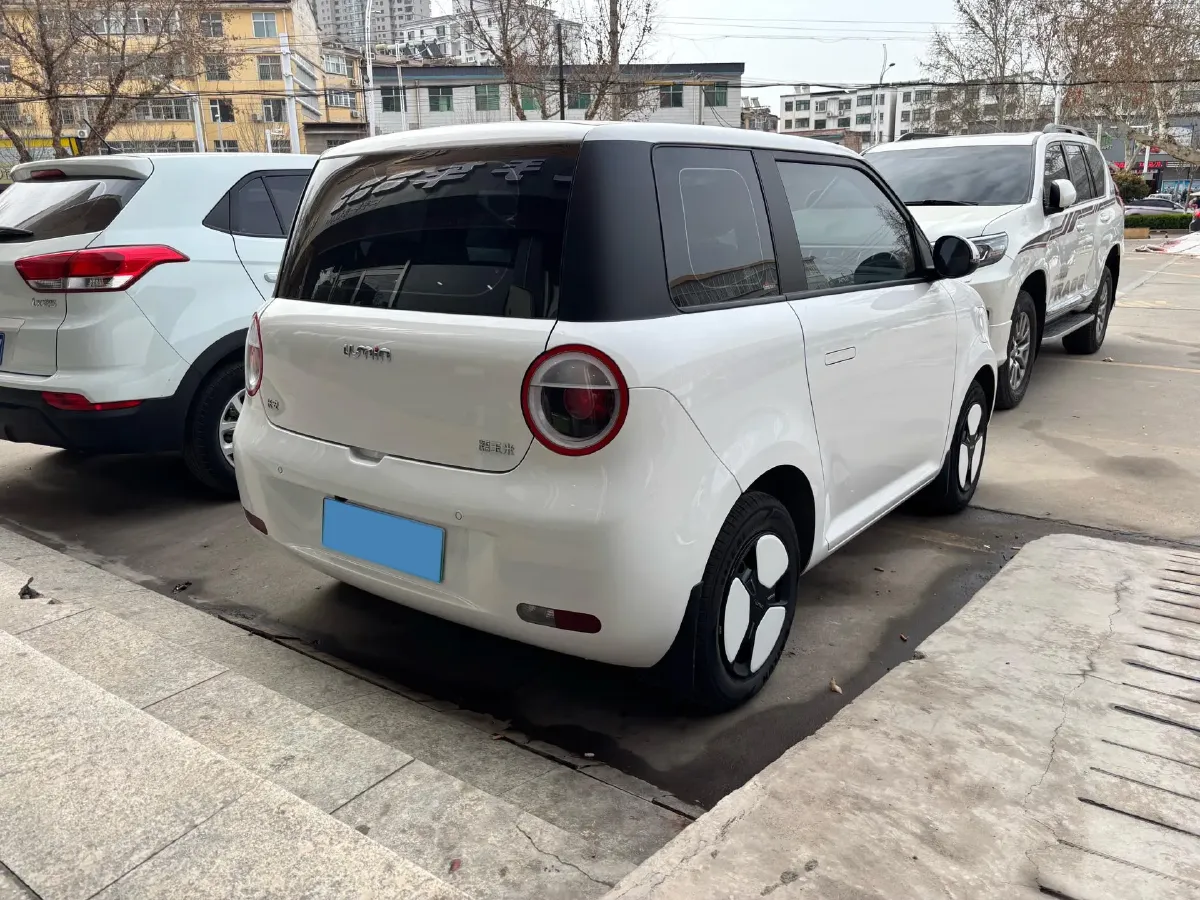 2025 LingBox BOX BEV 19.2KWH,autocango,china used car exporter,china ev exporter,chinese used car exporter,chinese used ev exporter