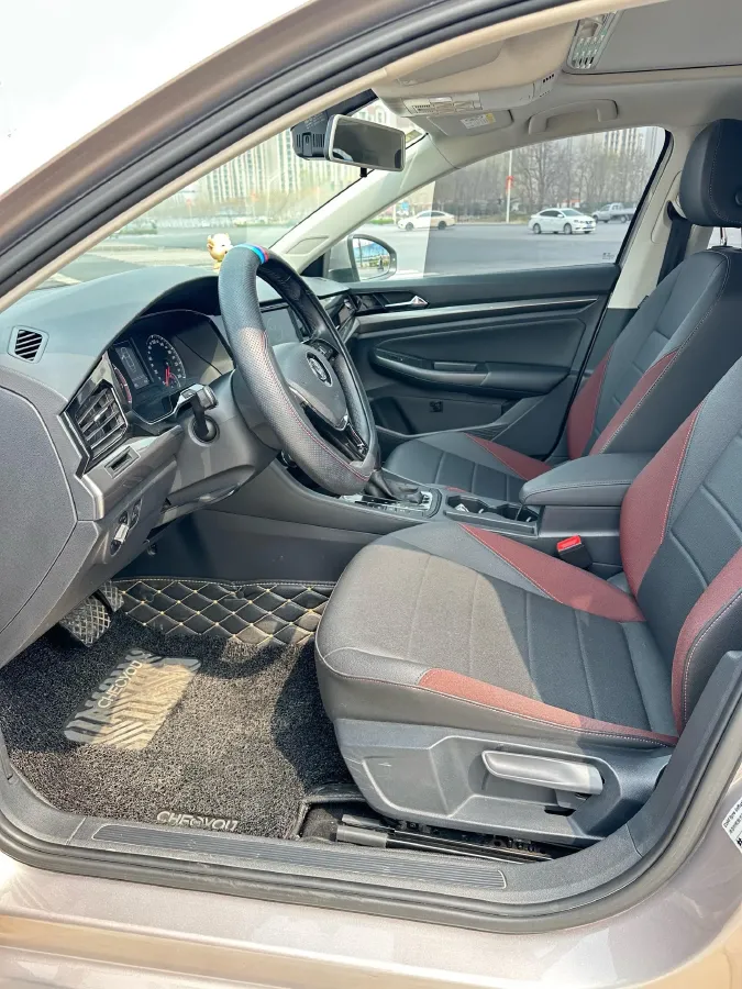 2019 MAXUS T70 2.0T 163HP L4 6AT,autocango,china used car exporter,china ev exporter,chinese used car exporter,chinese used ev exporter