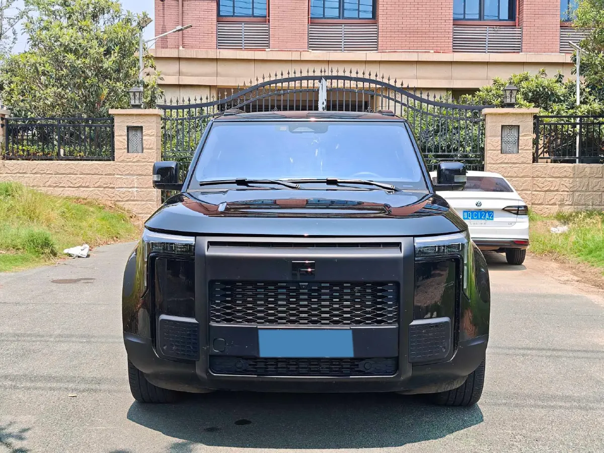 2023 ROXROX 01 1.5T 152HP L4 REEV 56.01KWH,autocango,china used car exporter,china ev exporter,chinese used car exporter,chinese used ev exporter