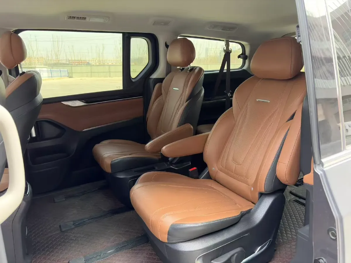 2021 MAXUS G20 2.0T 224HP L4 8AT,autocango,china used car exporter,china ev exporter,chinese used car exporter,chinese used ev exporter