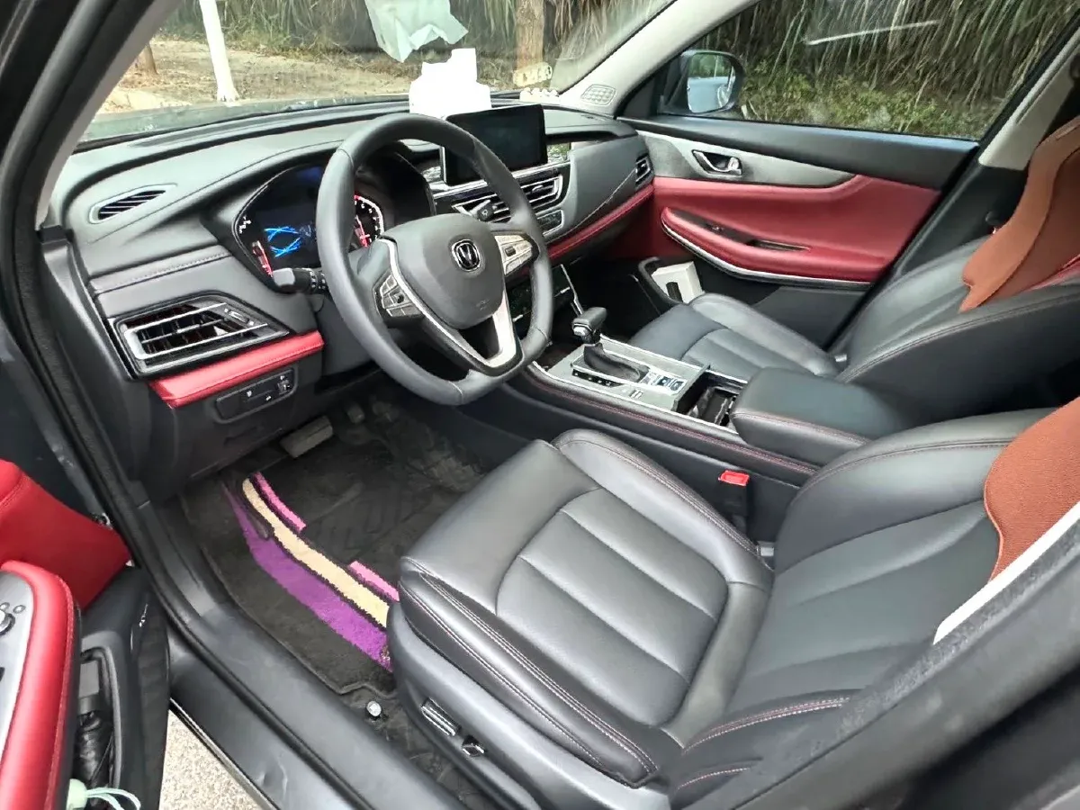 2023 ChangAn CS75 1.5T 188HP L4 7DCT,autocango,china used car exporter,china ev exporter,chinese used car exporter,chinese used ev exporter