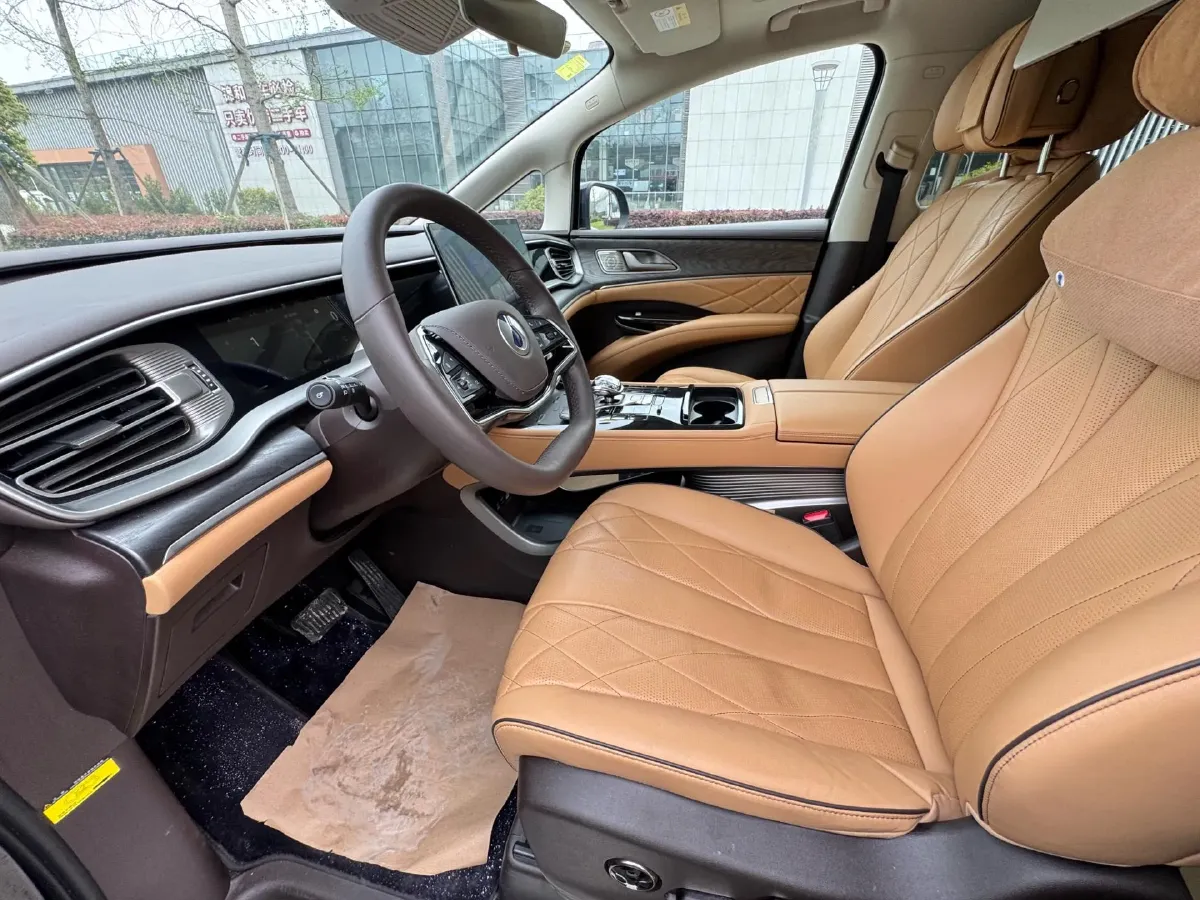 2024 Denza D9 1.5T 139HP L4 E-CVT PHEV 40KWH,autocango,china used car exporter,china ev exporter,chinese used car exporter,chinese used ev exporter