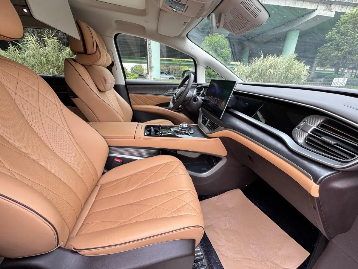 2024 Denza D9 1.5T 139HP L4 E-CVT PHEV 40KWH,autocango,china used car exporter,china ev exporter,chinese used car exporter,chinese used ev exporter