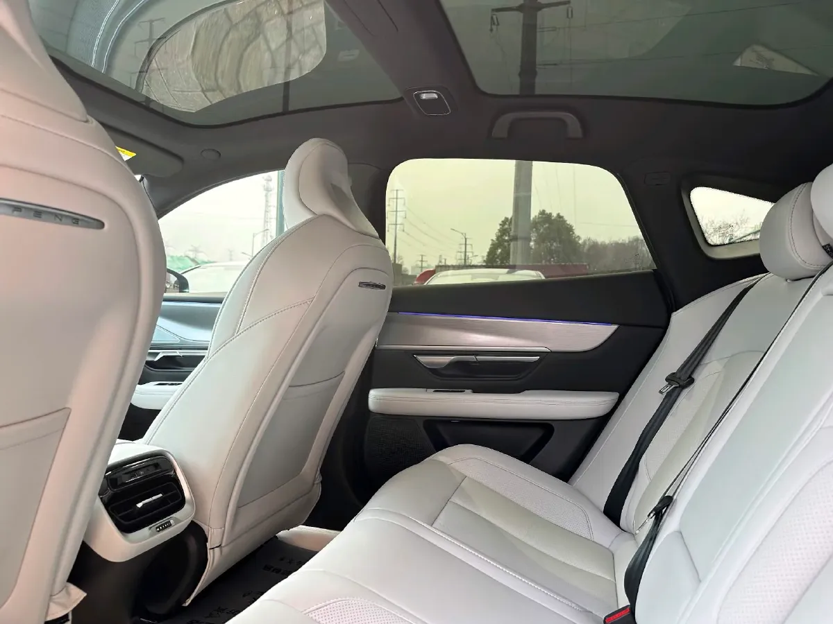 2023 Xpeng P7 BEV 86.2KWH,autocango,china used car exporter,china ev exporter,chinese used car exporter,chinese used ev exporter