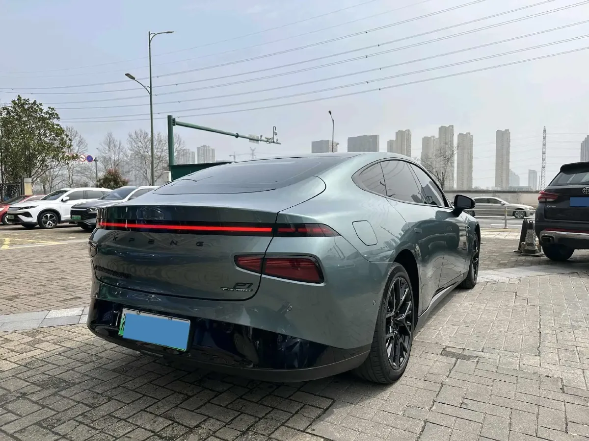 2023 Xpeng P7 BEV 86.2KWH,autocango,china used car exporter,china ev exporter,chinese used car exporter,chinese used ev exporter