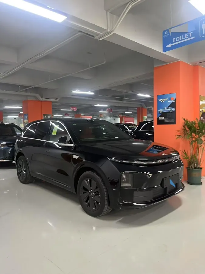 2025 Li L6 Range Extended 154HP L4 REEV,autocango,china used car exporter,china ev exporter,chinese used car exporter,chinese used ev exporter