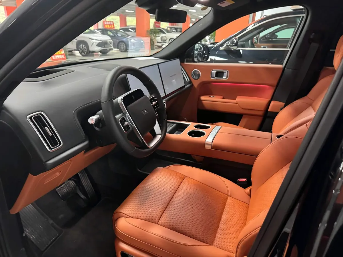 2025 Li L6 Range Extended 154HP L4 REEV,autocango,china used car exporter,china ev exporter,chinese used car exporter,chinese used ev exporter