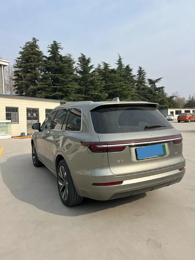 2021 Li ONE Range Extended 131HP REEV 40.5KWH,autocango,china used car exporter,china ev exporter,chinese used car exporter,chinese used ev exporter