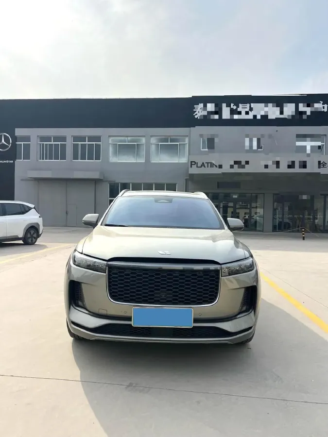 2021 Li ONE Range Extended 131HP REEV 40.5KWH,autocango,china used car exporter,china ev exporter,chinese used car exporter,chinese used ev exporter