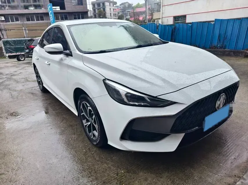 2023 MG 5 1.5L 129HP L4 5MT,autocango,china used car exporter,china ev exporter,chinese used car exporter,chinese used ev exporter