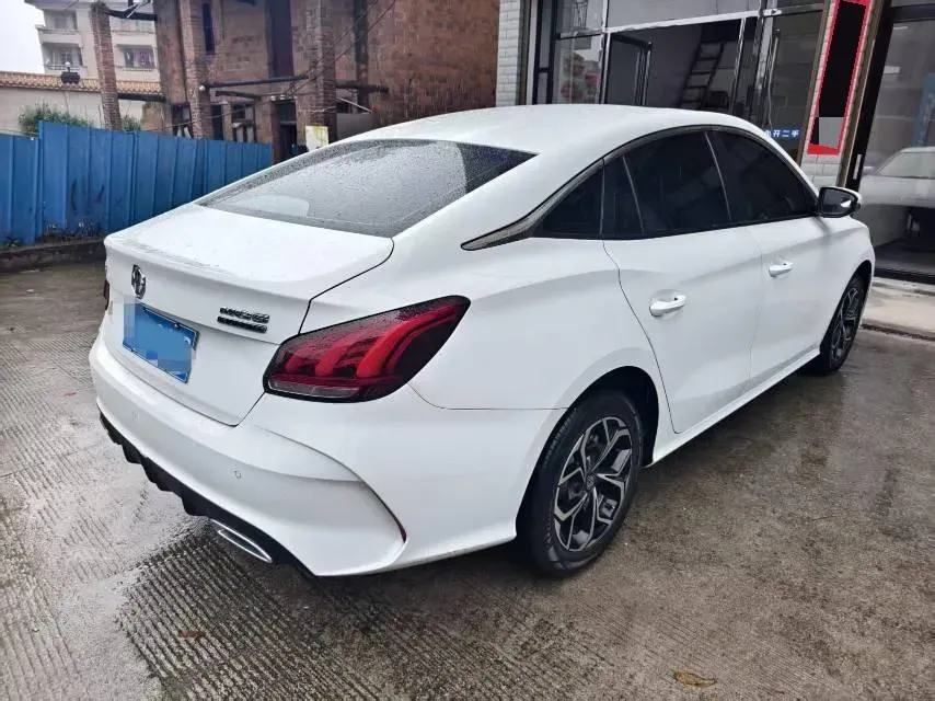2023 MG 5 1.5L 129HP L4 5MT,autocango,china used car exporter,china ev exporter,chinese used car exporter,chinese used ev exporter