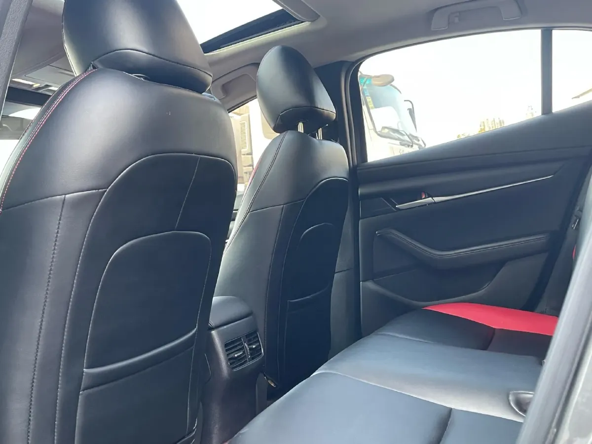 2021 Mazda 3 Axela 1.5L 117HP L4 6AT,autocango,china used car exporter,china ev exporter,chinese used car exporter,chinese used ev exporter