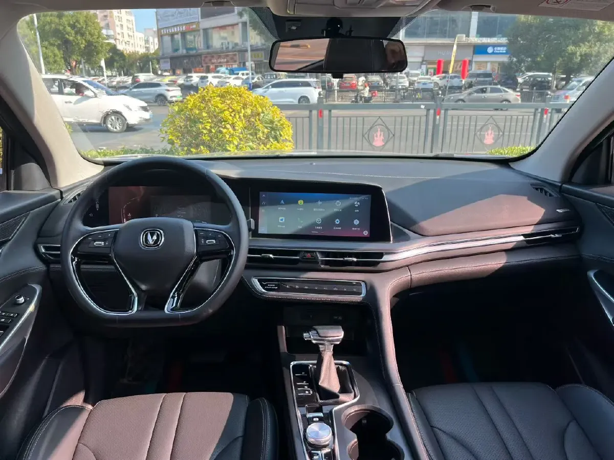 2020 ChangAn CS75 Plus 1.5T 178HP L4 6AT,autocango,china used car exporter,china ev exporter,chinese used car exporter,chinese used ev exporter