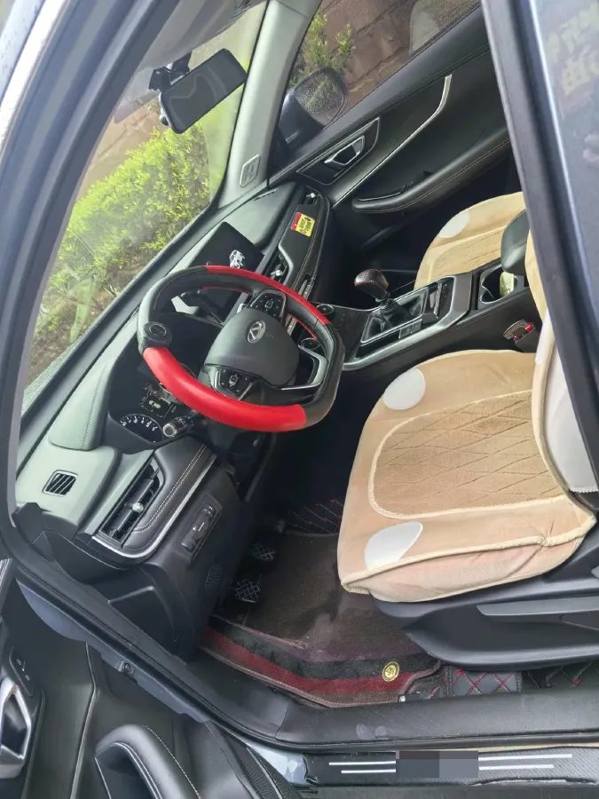 2021 Chery Tiggo 8 1.5T 156HP L4 6MT,autocango,china used car exporter,china ev exporter,chinese used car exporter,chinese used ev exporter