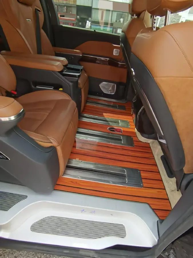 2023 HongQi HQ9 2.0T 252HP L4 8AT,autocango,china used car exporter,china ev exporter,chinese used car exporter,chinese used ev exporter