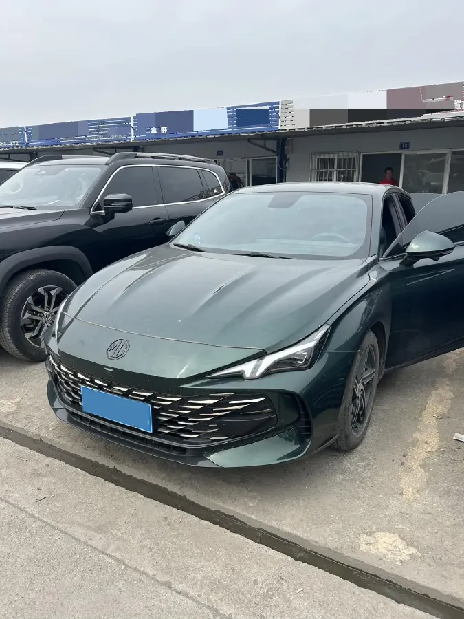2023 MG 7 1.5T 188HP L4 7DCT,autocango,china used car exporter,china ev exporter,chinese used car exporter,chinese used ev exporter