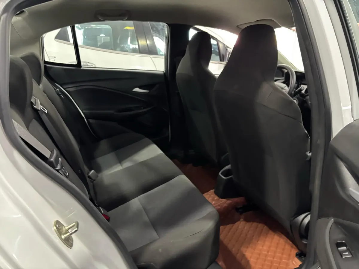 2020 Chevrolet Cavalier 1.3L 107HP L3 5MT,autocango,china used car exporter,china ev exporter,chinese used car exporter,chinese used ev exporter