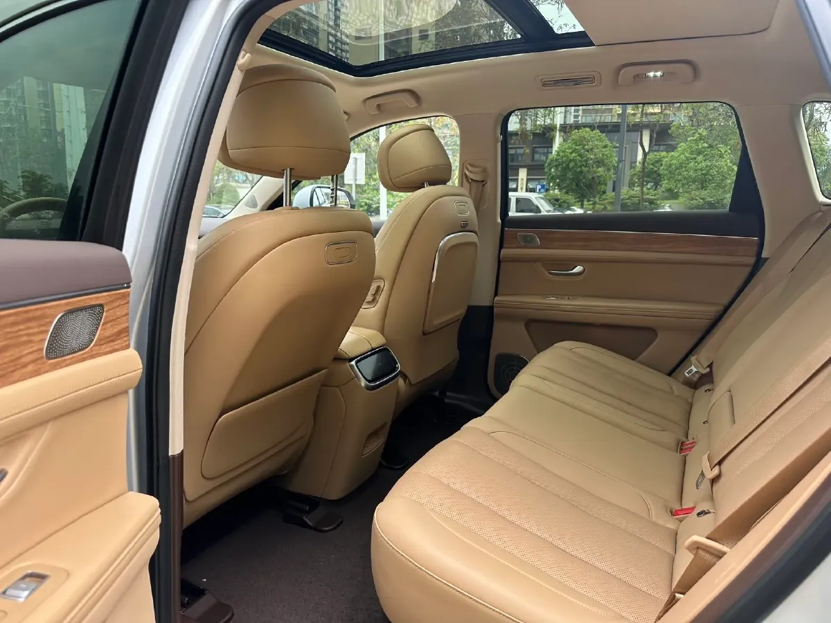 2024 AITO AITO M7 1.5T 152HP L4 REEV 38.5KWH,autocango,china used car exporter,china ev exporter,chinese used car exporter,chinese used ev exporter