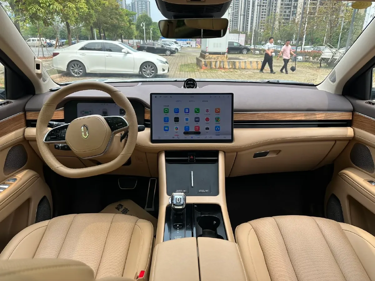 2024 AITO AITO M7 1.5T 152HP L4 REEV 38.5KWH,autocango,china used car exporter,china ev exporter,chinese used car exporter,chinese used ev exporter