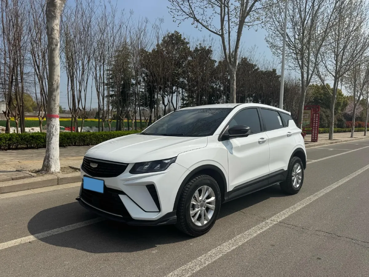 2025 Geely Coolray 1.5L 126HP L4 5MT,autocango,china used car exporter,china ev exporter,chinese used car exporter,chinese used ev exporter