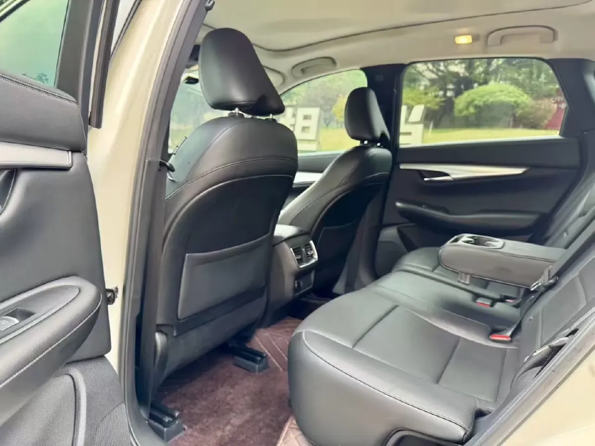 2018 Mitsubishi Pajero 3.0L 174HP V6 5AT,autocango,china used car exporter,china ev exporter,chinese used car exporter,chinese used ev exporter