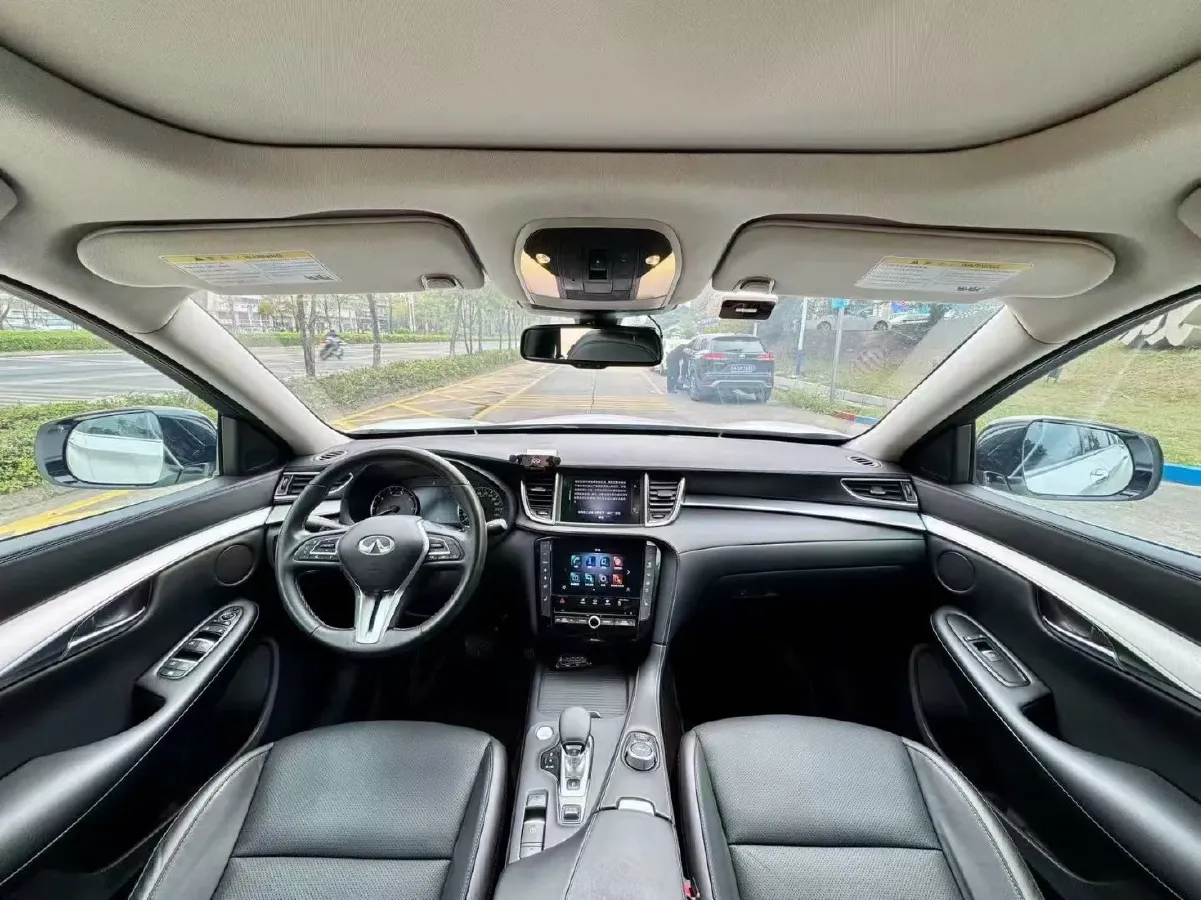 2018 Mitsubishi Pajero 3.0L 174HP V6 5AT,autocango,china used car exporter,china ev exporter,chinese used car exporter,chinese used ev exporter