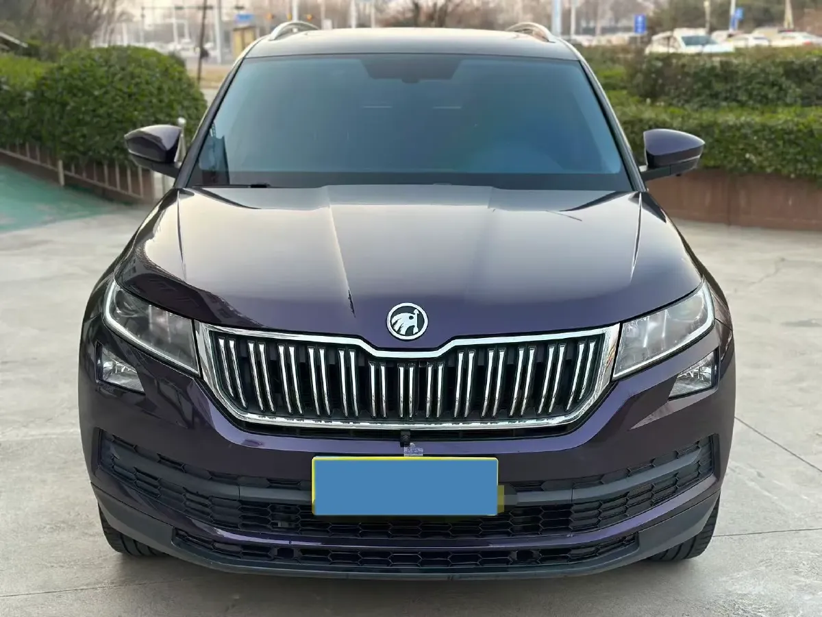 2018 Skoda Kodiak 1.8T 180HP L4 7DCT,autocango,china used car exporter,china ev exporter,chinese used car exporter,chinese used ev exporter