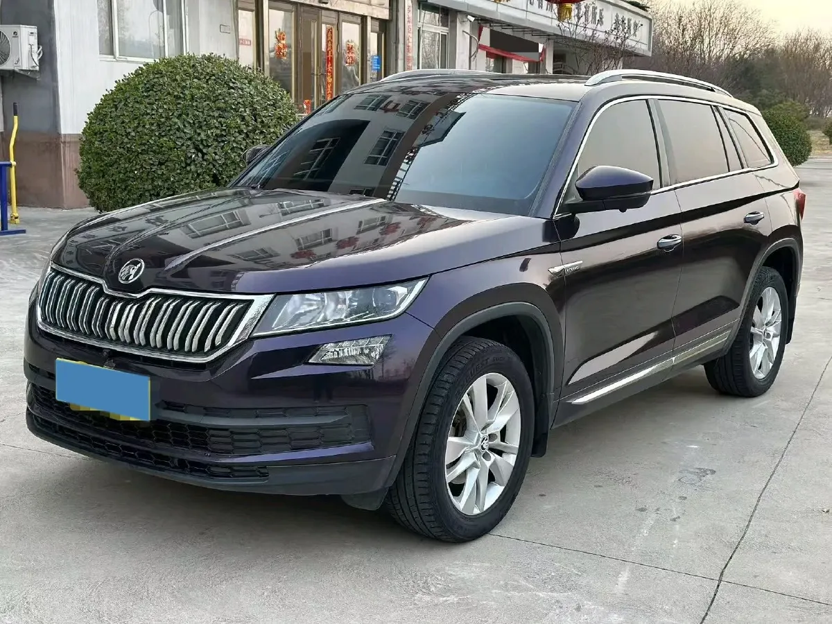 2018 Skoda Kodiak 1.8T 180HP L4 7DCT,autocango,china used car exporter,china ev exporter,chinese used car exporter,chinese used ev exporter