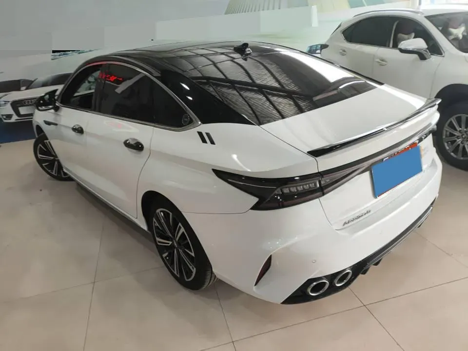 2025 Chery Arrizo 8 1.6T 197HP L4 7DCT,autocango,china used car exporter,china ev exporter,chinese used car exporter,chinese used ev exporter