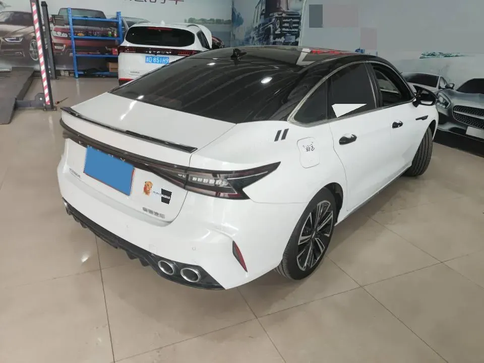 2025 Chery Arrizo 8 1.6T 197HP L4 7DCT,autocango,china used car exporter,china ev exporter,chinese used car exporter,chinese used ev exporter