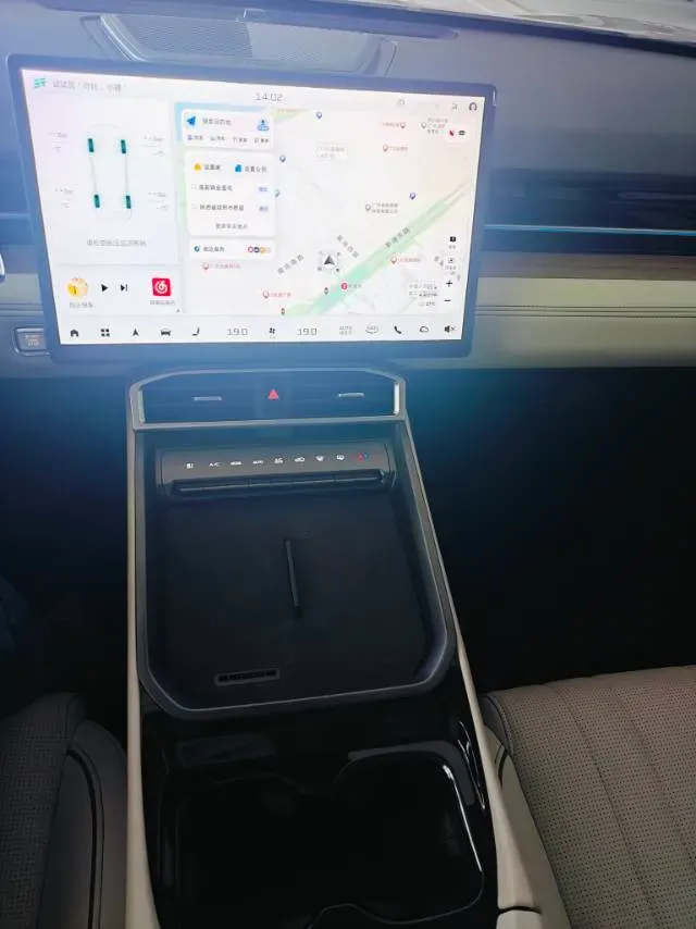 2025 Jetour DASHING 1.5T 184HP L4 7DCT,autocango,china used car exporter,china ev exporter,chinese used car exporter,chinese used ev exporter