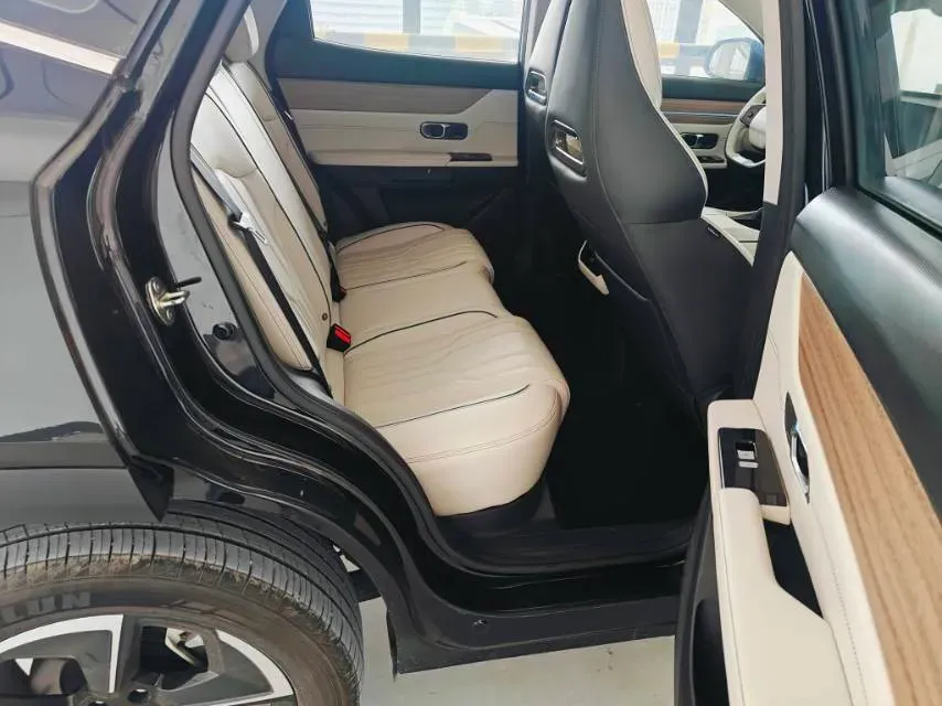 2025 Jetour DASHING 1.5T 184HP L4 7DCT,autocango,china used car exporter,china ev exporter,chinese used car exporter,chinese used ev exporter