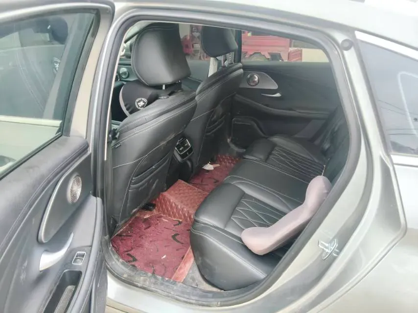 2022 Chery Arrizo 8 1.6T 197HP L4 7DCT,autocango,china used car exporter,china ev exporter,chinese used car exporter,chinese used ev exporter