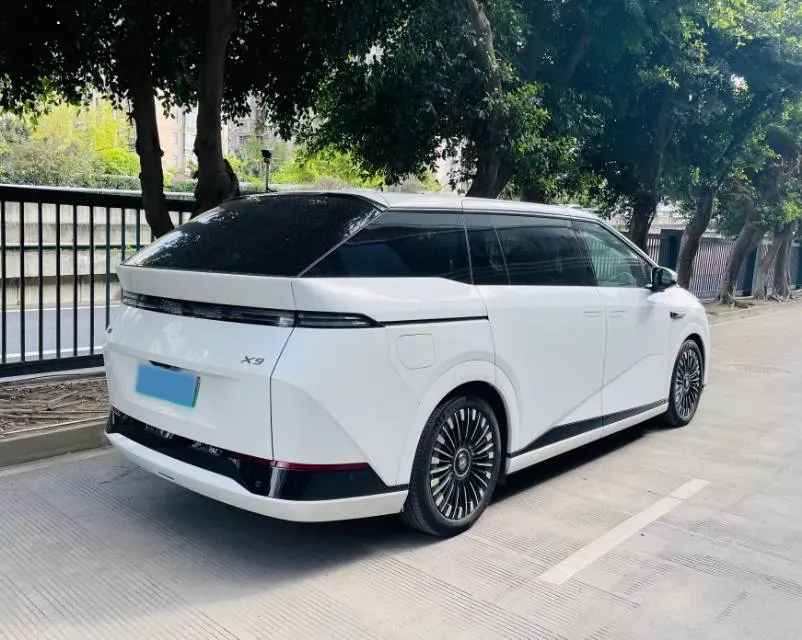 2025 Xpeng X9 BEV,autocango,china used car exporter,china ev exporter,chinese used car exporter,chinese used ev exporter
