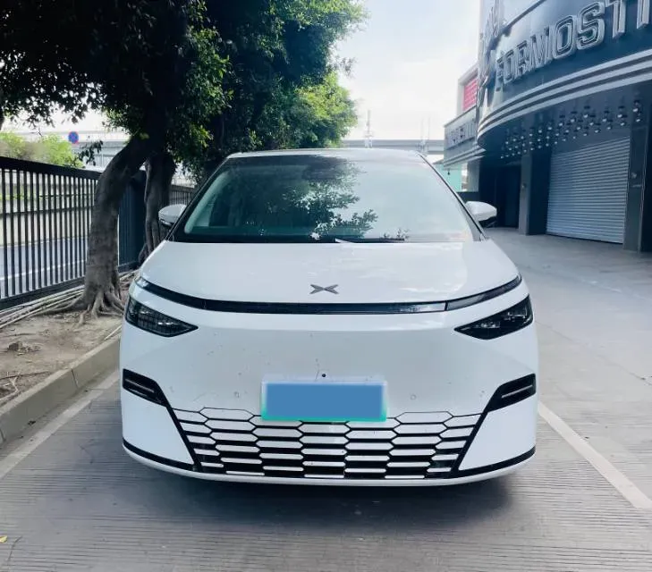 2025 Xpeng X9 BEV,autocango,china used car exporter,china ev exporter,chinese used car exporter,chinese used ev exporter