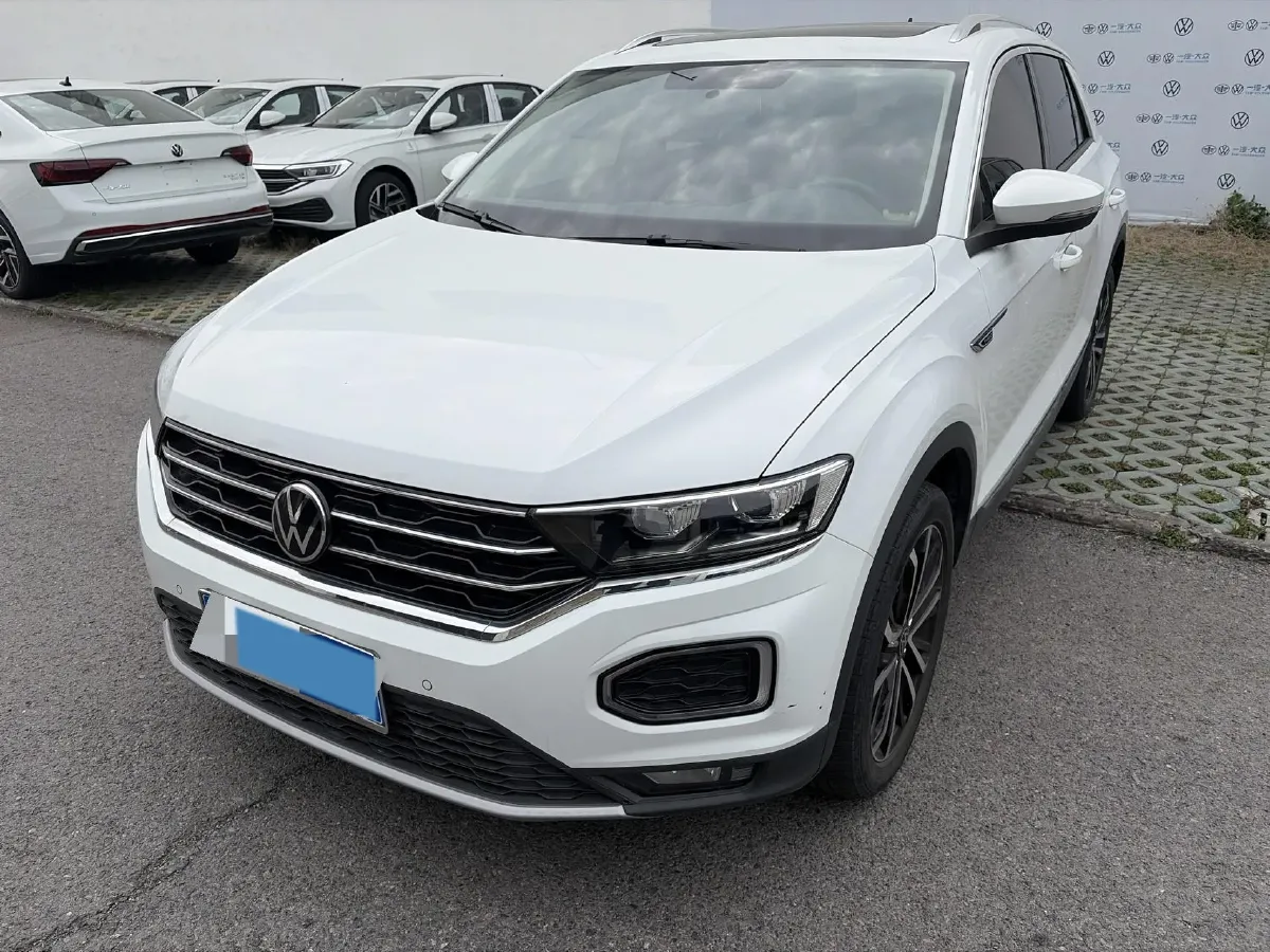2022 Volkswagen T-Roc 1.4T 150HP L4 7DCT,autocango,china used car exporter,china ev exporter,chinese used car exporter,chinese used ev exporter