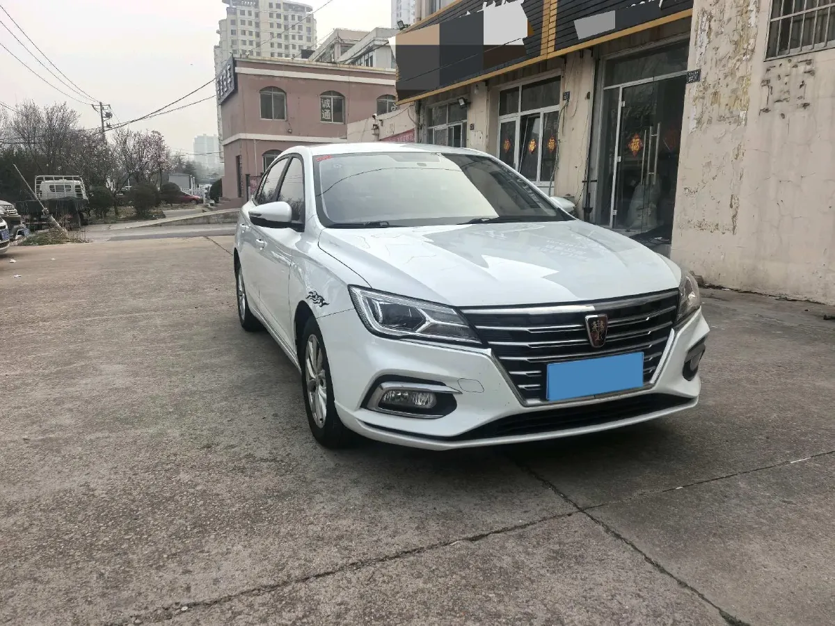 2019 Roewe i5 1.5L 120HP L4 5MT,autocango,china used car exporter,china ev exporter,chinese used car exporter,chinese used ev exporter
